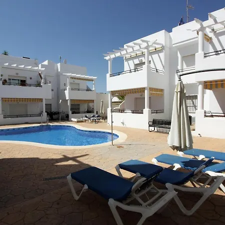 Las Palmeras Apartment *